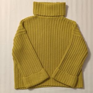 525 America Green Mustard 100% Acrylic Chunky Knit Sweater Size S